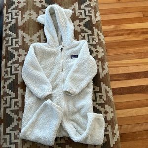 2T Patagonia furry fleece bear suit